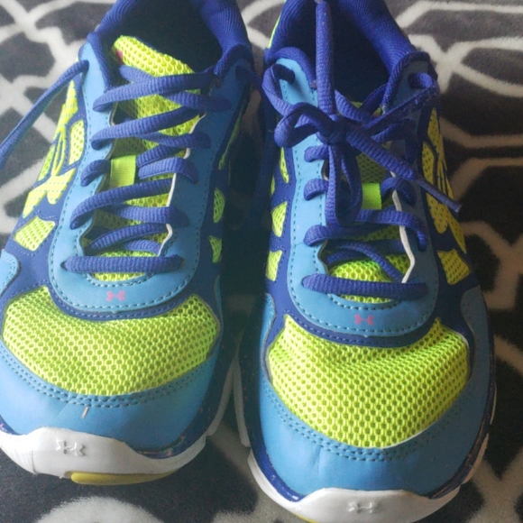 Ladies running shoes - Picture 5 of 7